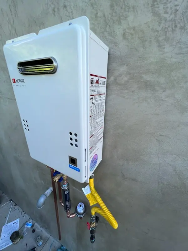 Tankless water heater installation for Belleair Bluffs homes